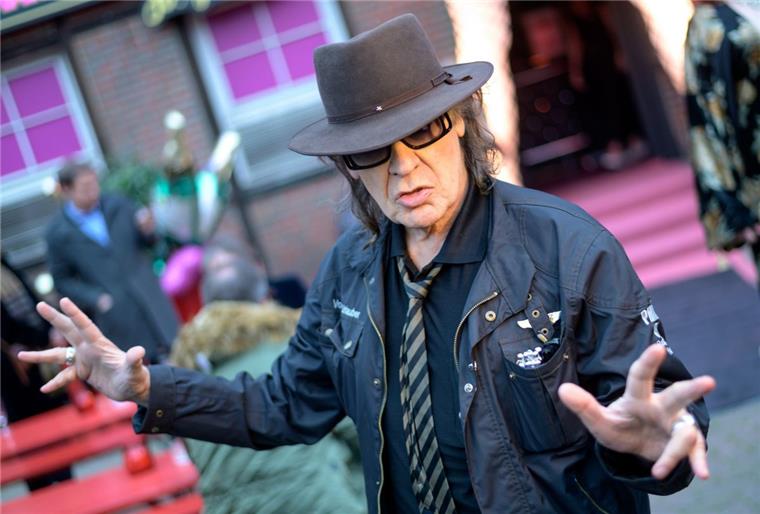 Udo Lindenberg startet Deutschlandtournee in Bremen Udo Lindenberg startet seine Tournee in Bremen.