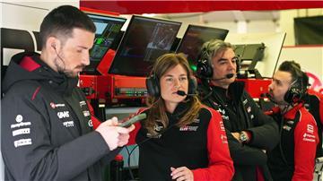 Über die DTM schaffte Laura Müller es in die Formel 1. 