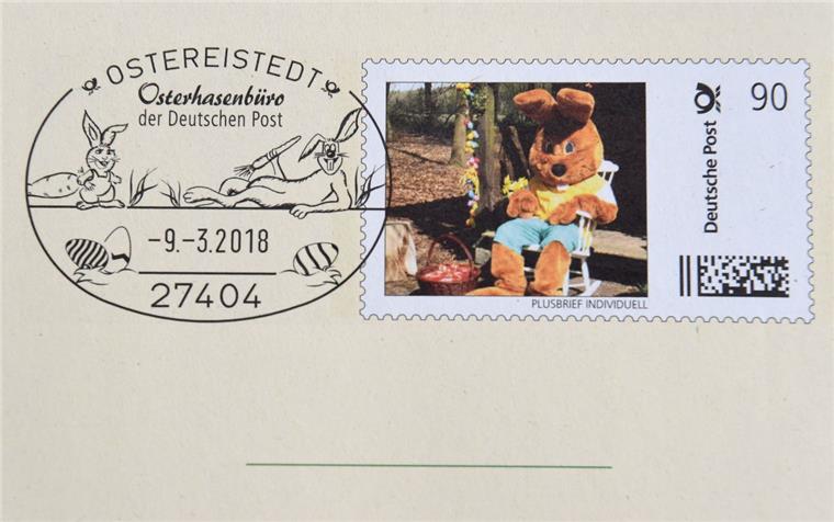 Ostereistedt: Vorfreude auf Osternest-Suche mit Hanni Hase Über eine Briefmarke mit Hanni Hase als Motiv und einen Stempel aus dem Osterhasenbüro freuen sich vor allem die Kinder. Sie können auch an einer Osternest-Suchaktion in Ostereistedt teilnehmen.