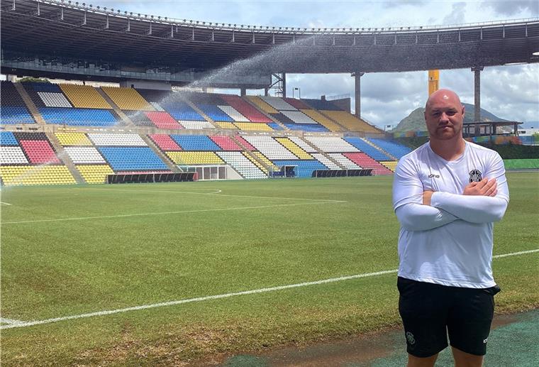 Bremerhavener wird Fußballtrainer in Brasilien Über mehrere Station ging es für André Visser nach Brasilien.