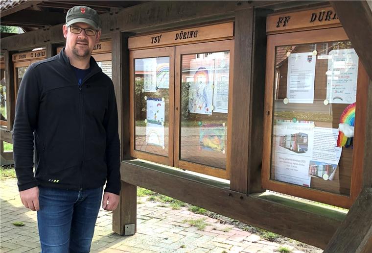 Düring geht kreativ gegen Müll vor Um Fotos von gesamellten Müll bittet der Düringer Ortsvorsteher Jochen Luitjens. Er möchte die im großen Schukasten der Ortschaft ausstellen