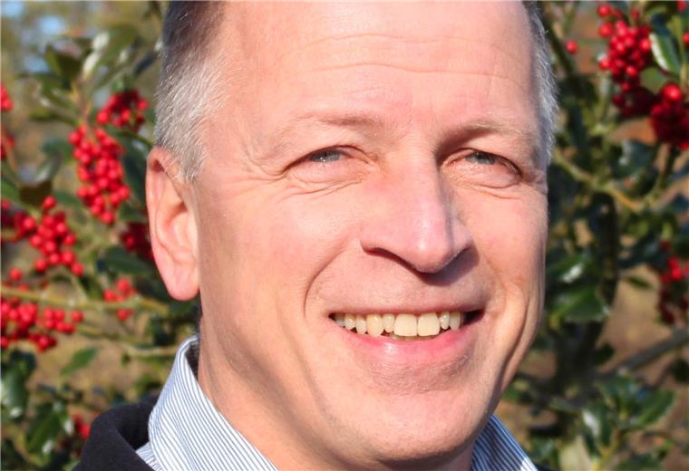 In Sorge um die Gyhumer Vereine Um im Kontakt mit den Bürgern zu bleiben, hat Gyhums Bürgermeister Lars Rosebrock eine WhatsApp-Gruppe eingerichtet.