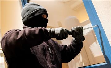 Unbekannte Täter sind in den vergangenen Tagen in Bremerhaven, Beverstedt und Schiffdorf eingebrochen. 