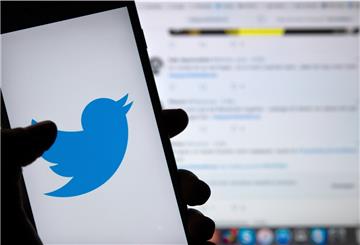 Unbekannten ist es gelungen, Werbung für dubiose Kryptowährungs-Deals über Twitter-Profile von Prominenten zu verbreiten. 