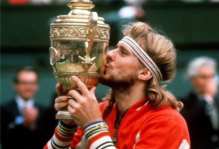 Tennislegende Borg wird 65 Jahre Und wieder ein Küsschen: Von 1976 bis 1980 gewann Björn Borg das größte Rasenturnier der Welt, Wimbledon, fünfmal in Serie.