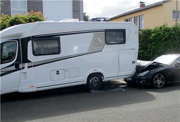 Unfall an der Königsberger Straße in Bremerhaven am 14.6.2022. Foto: Polizei Bremerhaven