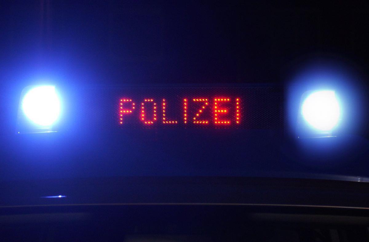 Unfall mit Linienbus in der Nacht zum Freitag in Bremerhaven-Wulsdorf.