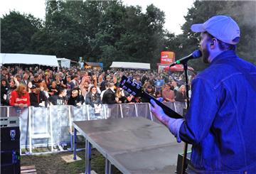 Unser Bild zeigt die Band Marathonmann aus München. Die spielte am Freitagabend vor dem Top Act des ersten Fonsstock-Abends: The Rumjacks aus Australien.