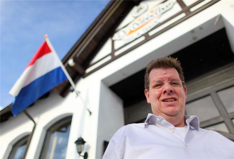 Das Sauerland - bald wohl Kanzlerheimat Unter rotweißblauer Flagge: Das Hotel „Der Brabander“ in Winterberg ist ganz auf niederländische Gäste spezialisiert (Archivbild).