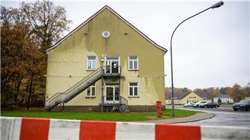 Unterkunftsgebäude auf dem Gelände vom Geflüchteten-Ankunftszentrum in Bad Fallingbostel.