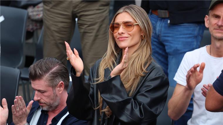 Unterstützung von der Tribüne: Sophia Thomalla applaudiert ihrem Alexander Zverev.