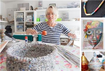 Upcyclingkünstlerin Ina Schemeit spinnt Zeitungspapier zu Fäden, um daraus Körbe zu häkeln (von links). In ihrer Werkstatt in Dorum in Landkreis Cuxhaven präsentiert sie aber auch Schmuck, Bilder und kunstvoll gedrehte Gefäße.
