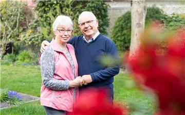 Ursel und Manfred Rutsatz aus Geestemünde feiern ihre goldene Hochzeit.
