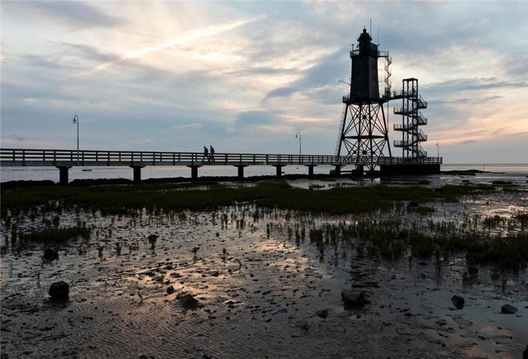 Leuchtturm Obereversand öffnet bald wieder für Besucher und Brautpaare Leuchtturm Obereversand Dorum-Neufeld Landkreis Cuxhaven