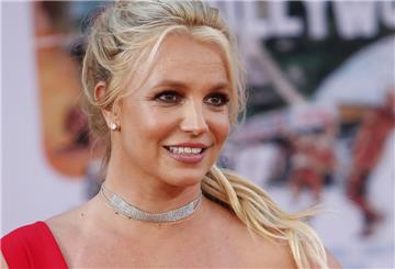 US-Popstar Britney Spears will wohl zurück auf die Bühne - möglicherweise zusammen mit Elton John.