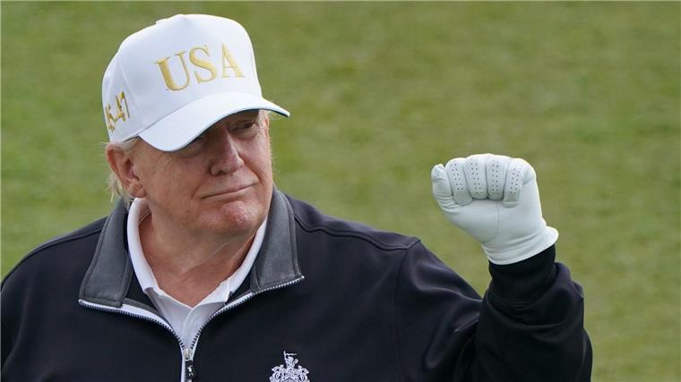 Golf-Fan Trump kündigt Besuch beim Ryder Cup in New York an US-Präsident Donald Trump hat seinen Besuch bei Ryder Cup in New York angekündigt. (Archivbild)