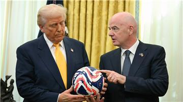 US-Präsident Donald Trump und FIFA-Präsident Gianni Infantino kommen gut miteinander klar.