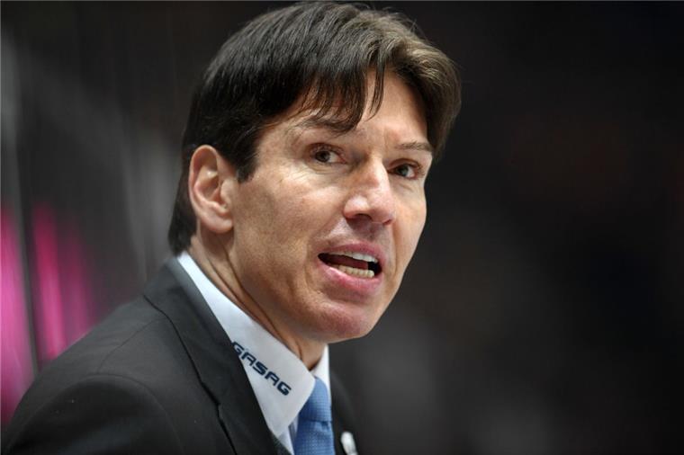 Aktuell aus der DEL: Uwe Krupp kommt in die "Hall of Fame" Uwe Krupp wird in die Ruhmeshalle der IIHF aufgenommen.