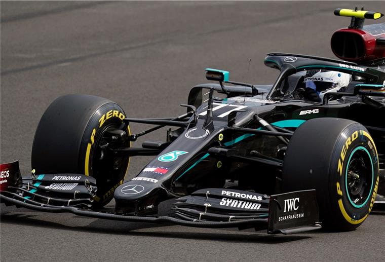 Formel 1: Bottas auf der Pole Position Valtteri Bottas hat um 63 Tausendstelsekunden die Nase vorn.