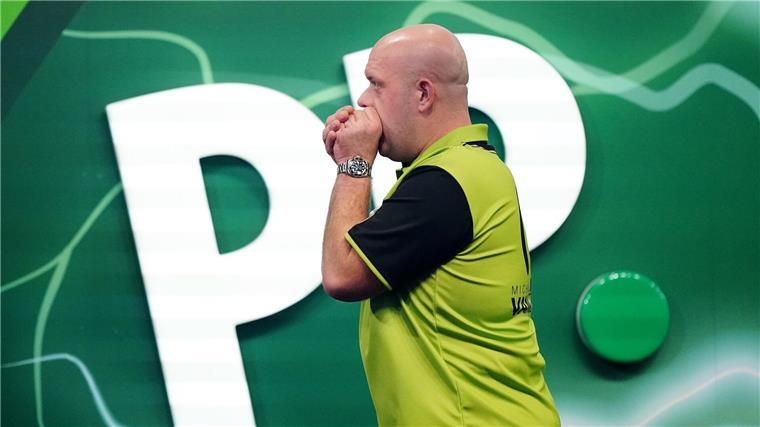 Dominant ins Endspiel: Van Gerwen und Littler um WM-Titel Van Gerwen dominiert im Halbfinale.