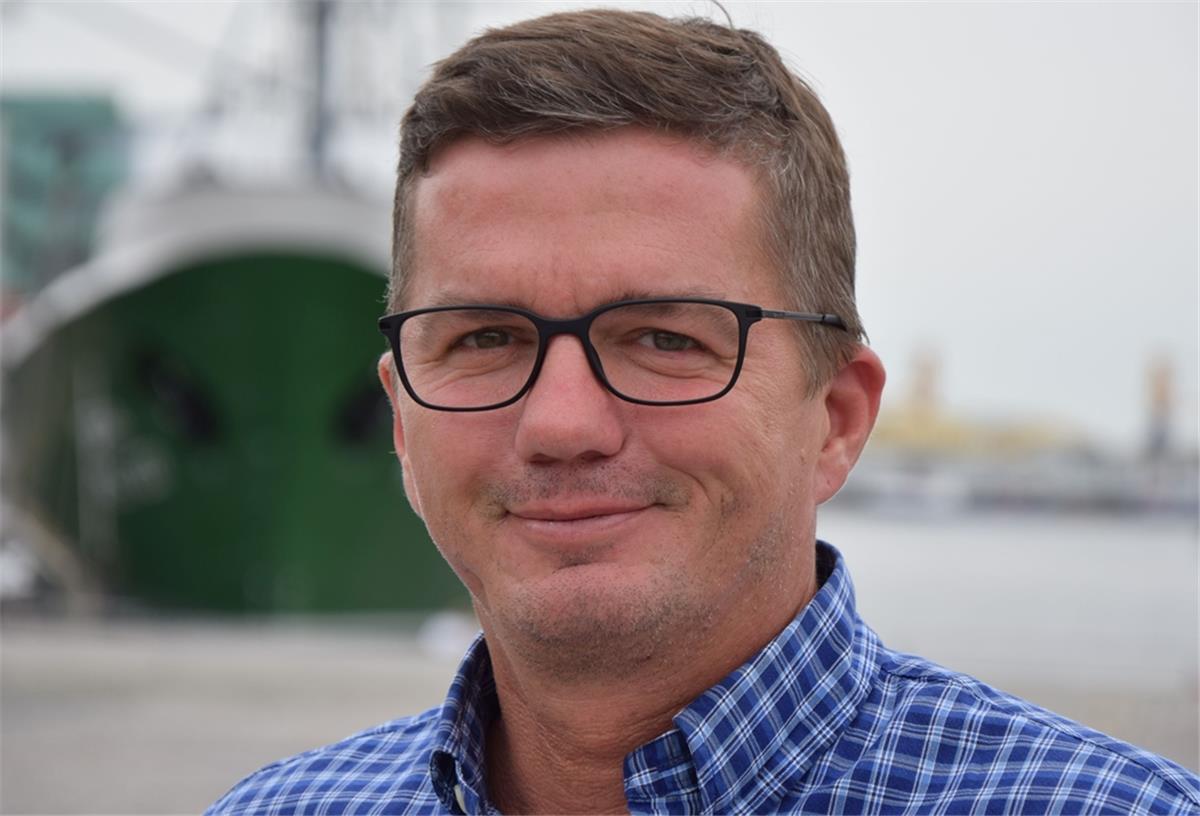 Musiksommer im Fischereihafen wird kleiner Veranstaltungsleiter Marco Schilling plant im Fischereihafen einen kleinen kulinarischen Musiksommer.