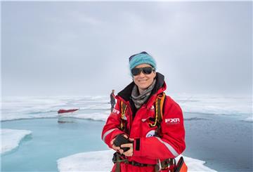 Verena Mohaupt war Cheflogistikerin bei der „MOSAiC“-Expedition in der Arktis. Nun ist die Bremerhavener AWI-Mitarbeiterin dafür ausgezeichnet worden.