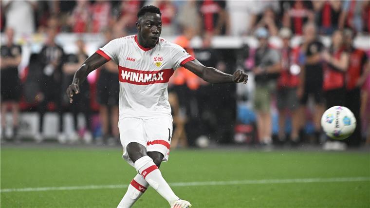 Silas wechselt zu Stuttgarts Europapokal-Gegner Belgrad Verlässt den VfB Stuttgart und schließt sich Roter Stern Belgrad an: Flügelspieler Silas.