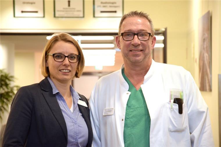 Klinik in Nordenham: Geschäftsführerin und ärztlicher Direktor gehen Verlassen die Helios-Klinik Wesermarsch: Geschäftsführerin Annika Wolter, und Dr. Andreas Reents (ärztlicher Direktor und Chefarzt der Kardiologie).