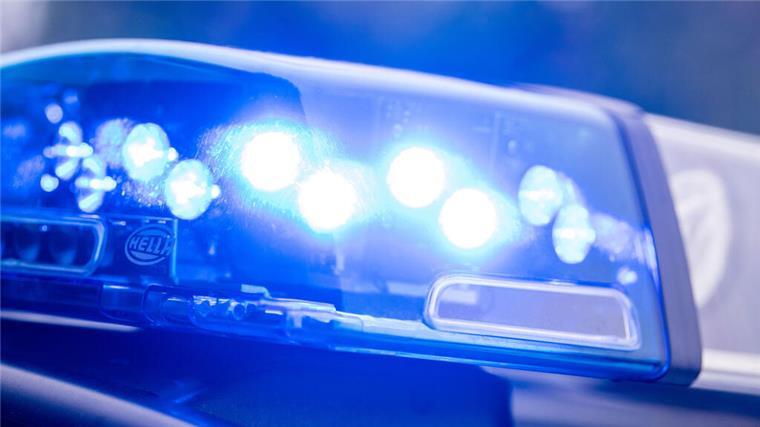 Rote Ampel ignoriert: Unfall auf Kreuzung in Geestemünde Blaulicht