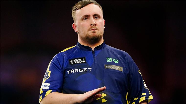 Deutschland wird für Darts-Star Littler zum Fiasko Verließ die Eissporthalle mit grimmiger Miene: Luke Littler.
