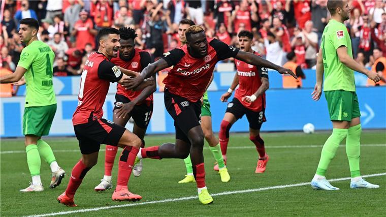 Bayer siegt spektakulär dank Boniface - Xhaka warnt Victor Boniface lässt Bayer mal wieder in der Nachspielzeit jubeln.