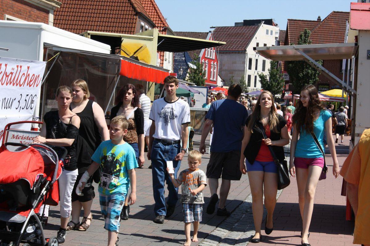 Viele Besucher werden zum verkaufsoffenen Sonntag in Bad Bederkesa erwartet.