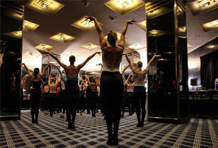 100 Jahre Showtanzgruppe „Rockettes“ - noch zeitgemäß? Viele der Abgelehnten probieren es im kommenden Jahr erneut.