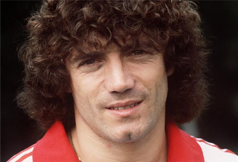HSV-Ikone Keegan wird 70 Viele deutsche Männer, die heute um die 40 sind, haben ihren Vornamen vielleicht auch ihm zu verdanken. Kevin Keegan wurde beim Hamburger SV Ende der 70er Jahre zum Fan-Liebling.