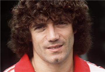 Viele deutsche Männer, die heute um die 40 sind, haben ihren Vornamen vielleicht auch ihm zu verdanken. Kevin Keegan wurde beim Hamburger SV Ende der 70er Jahre zum Fan-Liebling.