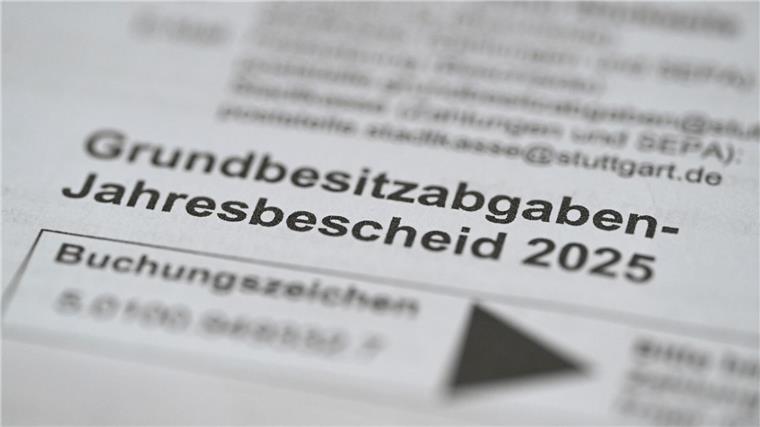 Viele Immobilienbesitzer zweifeln an der Höhe ihres neuen Grundsteuerbescheids. (Symbolbild)