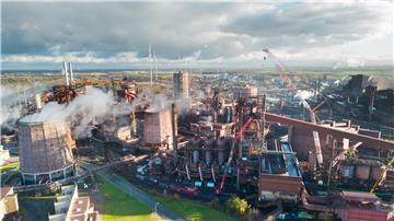 Viele Industrieunternehmen klagen über hohe Abgaben, steigende Energiekosten und überbordende Bürokratie. (Symbolbild)