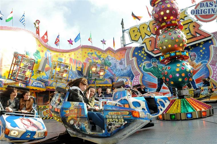 Nervenkitzel auf dem Frühjahrsmarkt Viele traditionelle Fahrgeschäfte werden auch in diesem Jahr wieder Besucher auf den Freimarkt locken. Doch auch einige neue Attraktionen werden vorgestellt.