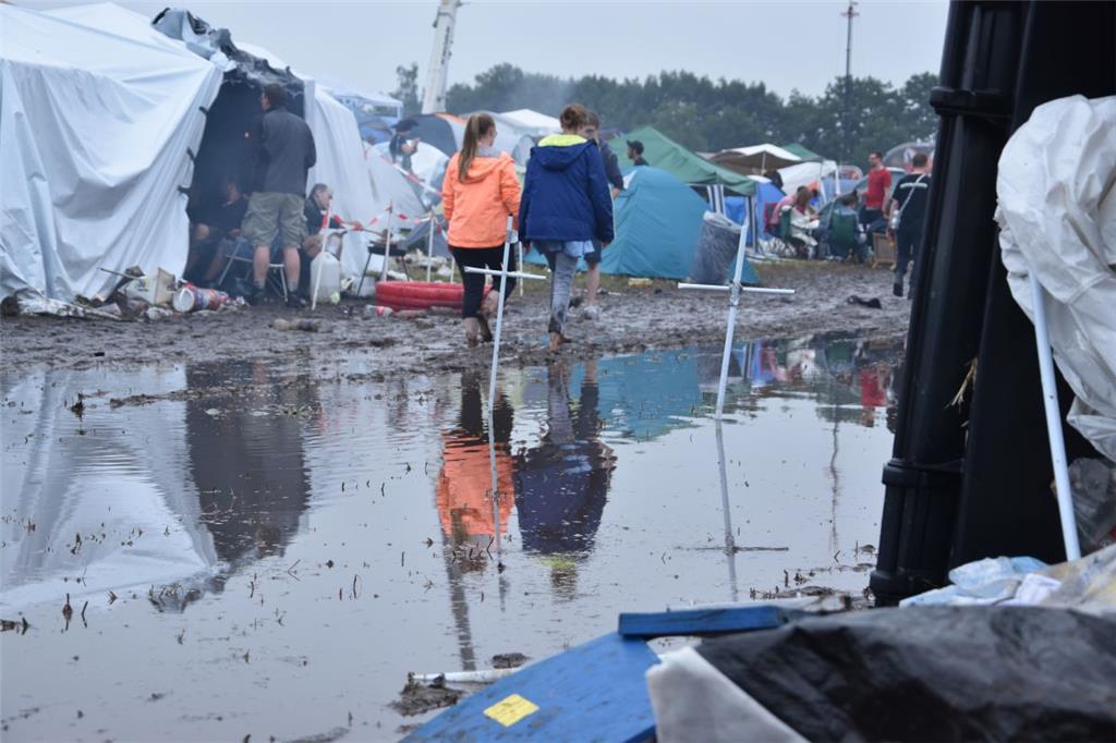Viele Zelte werden das Festival nicht überleben. 