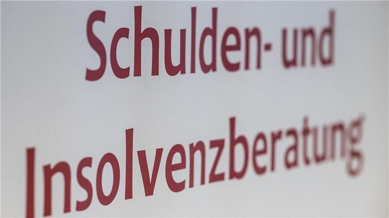 Kriselnde Wirtschaft - Insolvenzen steigen um ein Drittel Vielen Unternehmen geht es in der aktuellen Wirtschaftslage nicht gut. Ein Beleg dafür sind die Insolvenzzahlen. (Symbolbild)