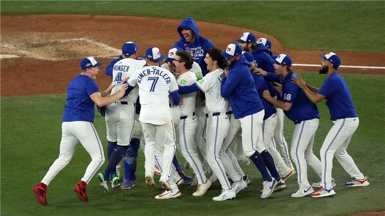World Series perfekt: Dodgers treffen auf Toronto Blue Jays Vier Siege fehlen den Toronto Blue Jays zum Titel in der World Series.