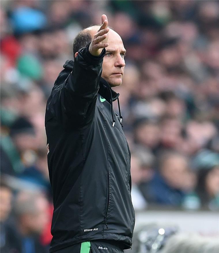 Viktor Skripnik hat seine Lockerheit verloren Viktor Skripnik, der Trainer von Werder Bremen, steht unter Druck