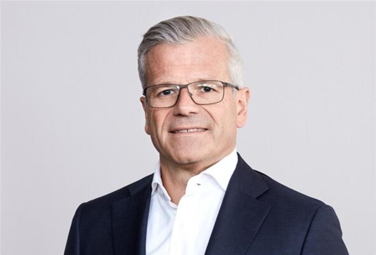 Maersk-Chef findet klare Worte: Deshalb ist Bremerhaven besser als Hamburg Vincent Clerk leitet die Reederei Maersk.