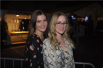 Vivien Schmedes und Elizabeth Bruns. Foto: Masorat