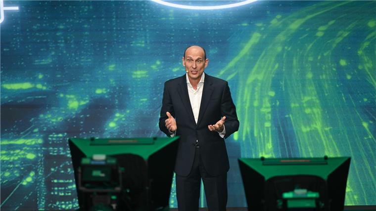 VW erwartet „Playoffs“ in China Volkswagen-China-CEO sieht verschärfte Konkurrenz auf dem Automarkt in Fernost.