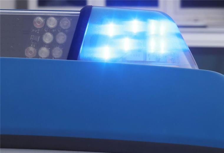 Schwerer Unfall: Straße zwischen Nordholz und Altenwalde nach Sperrung wieder frei Blaulicht