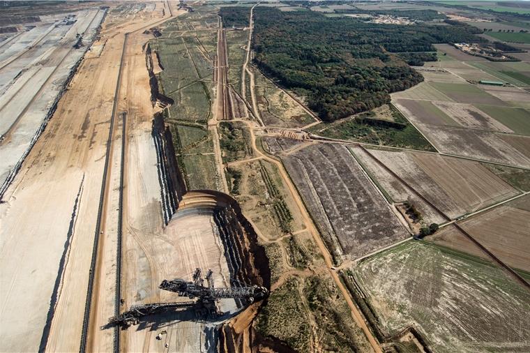 Vom 13. bis 15. März bietet der Wremer Verkehrsverein einen Fotoworkshop im Hambacher Forst an.