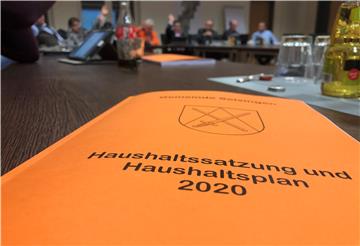 Von den Ratsfraktionen einstimmig verabschiedet: Etat der Gemeinde Selsingen für 2020. 