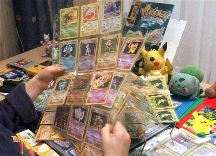 Pokémon, Yu-Gi-Oh! und Panini: Das Tauschfieber grassiert Von der Sendung zum Computerspiel - vom Spiel zu Sammelkarten: Pokémon ist besonders beliebt bei Sammlern.