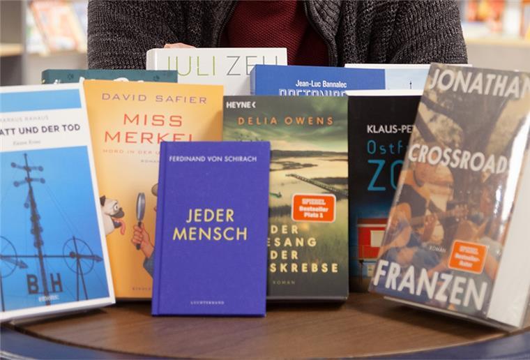 Von Krimi bis Roman ist in den Top 10 alles dabei.